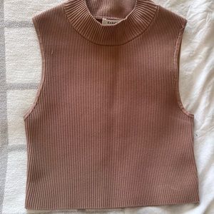 Aritzia Babaton High Neck Tank